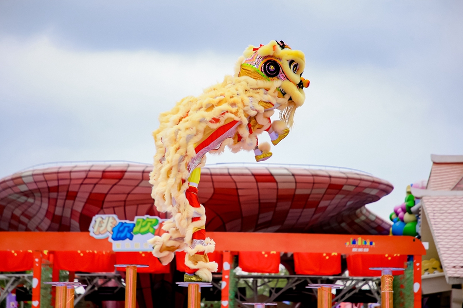 第十五屆全國舞龍舞獅錦標賽（舞獅項目）在南京市棲霞區(qū)舉行。棲宣攝